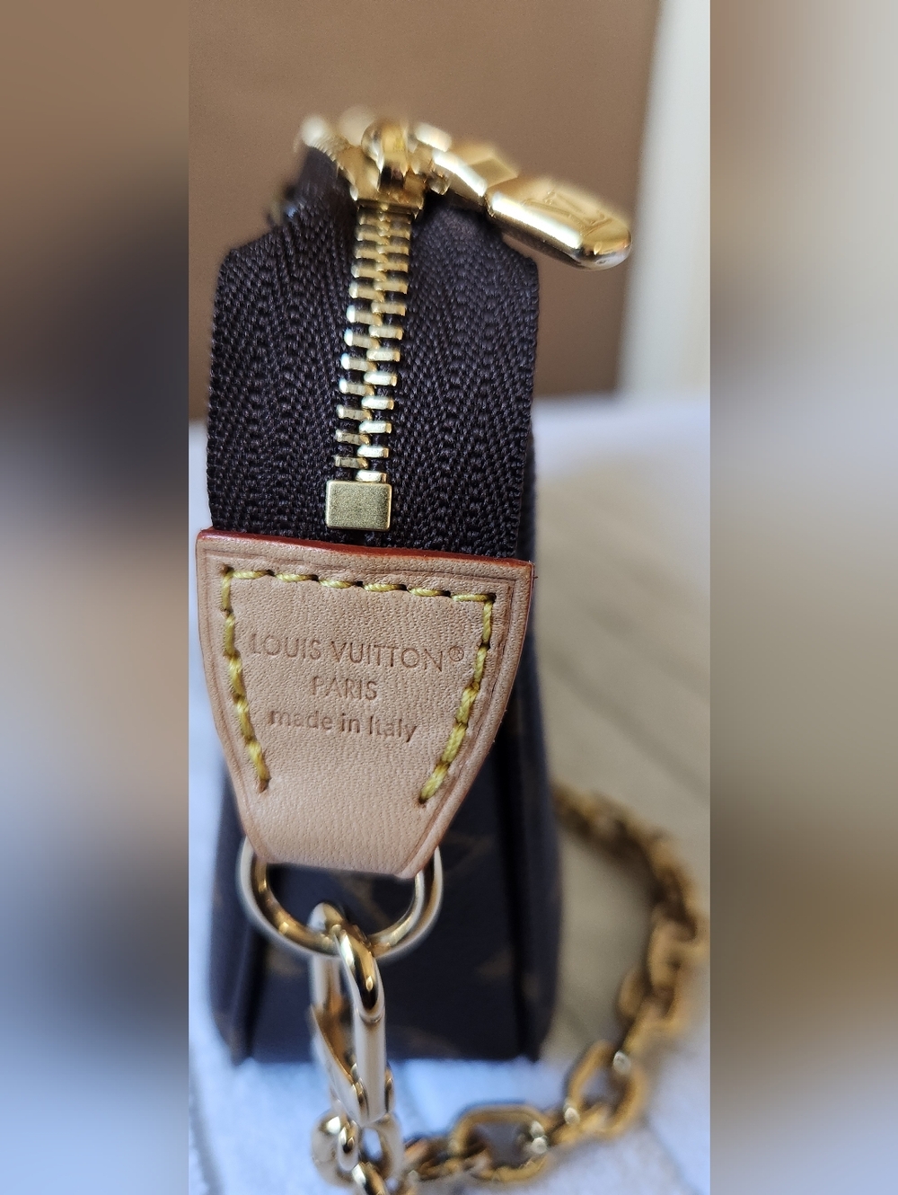 Louis Vuitton Monogram Pochette Accessoires - M82766 - Picture 2 of 14